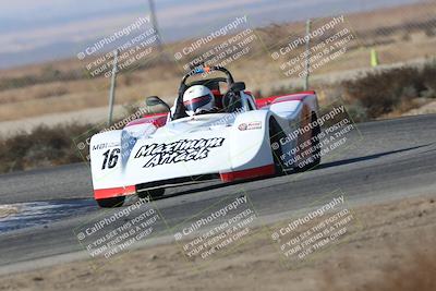 media/Nov-17-2024-CalClub SCCA (Sun) [[5252d9c58e]]/Group 5/Qual (Star Mazda Entrance)/